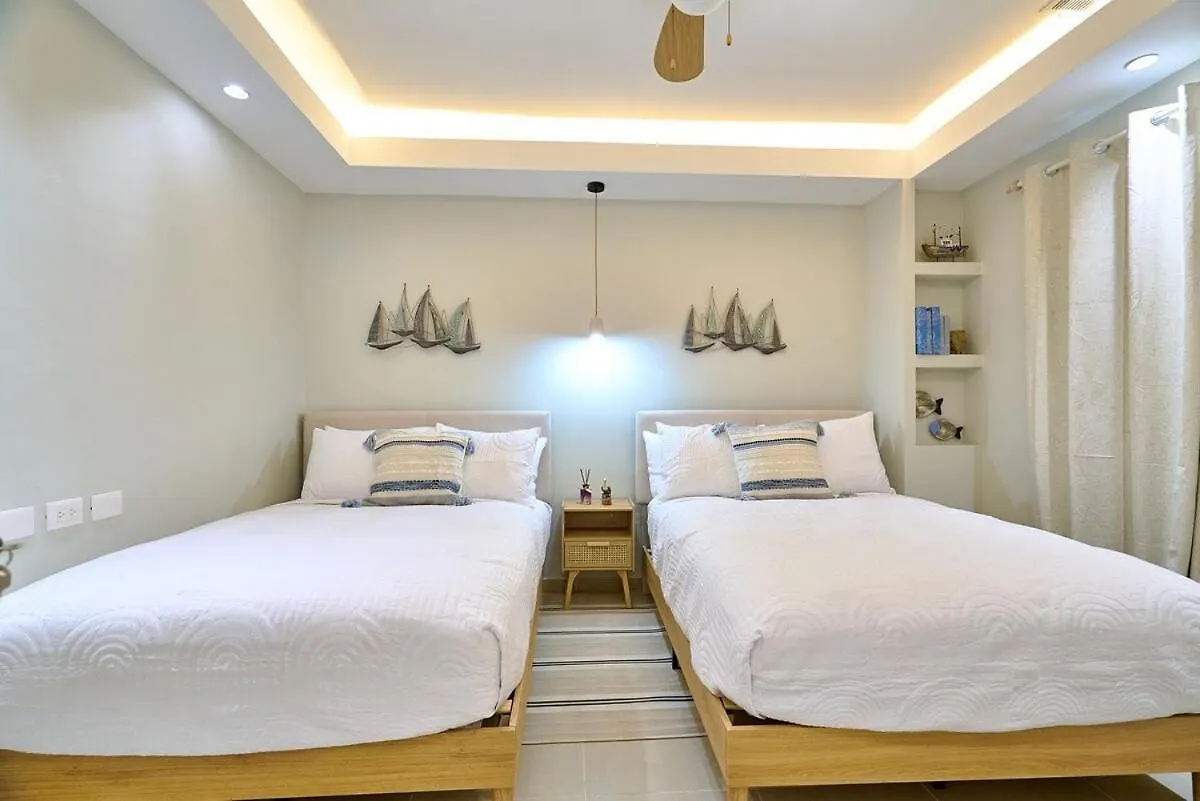 Jd Beachfront Pool 璜多里奥
