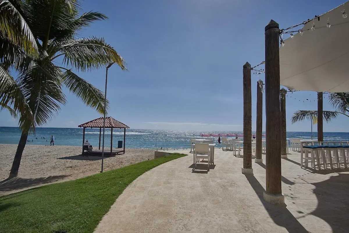 Jd Beachfront Pool 璜多里奥 公寓